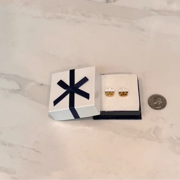 Tory Burch White Enamel Gold Logo Stud Earrings Classic Small - Picture 1 of 3